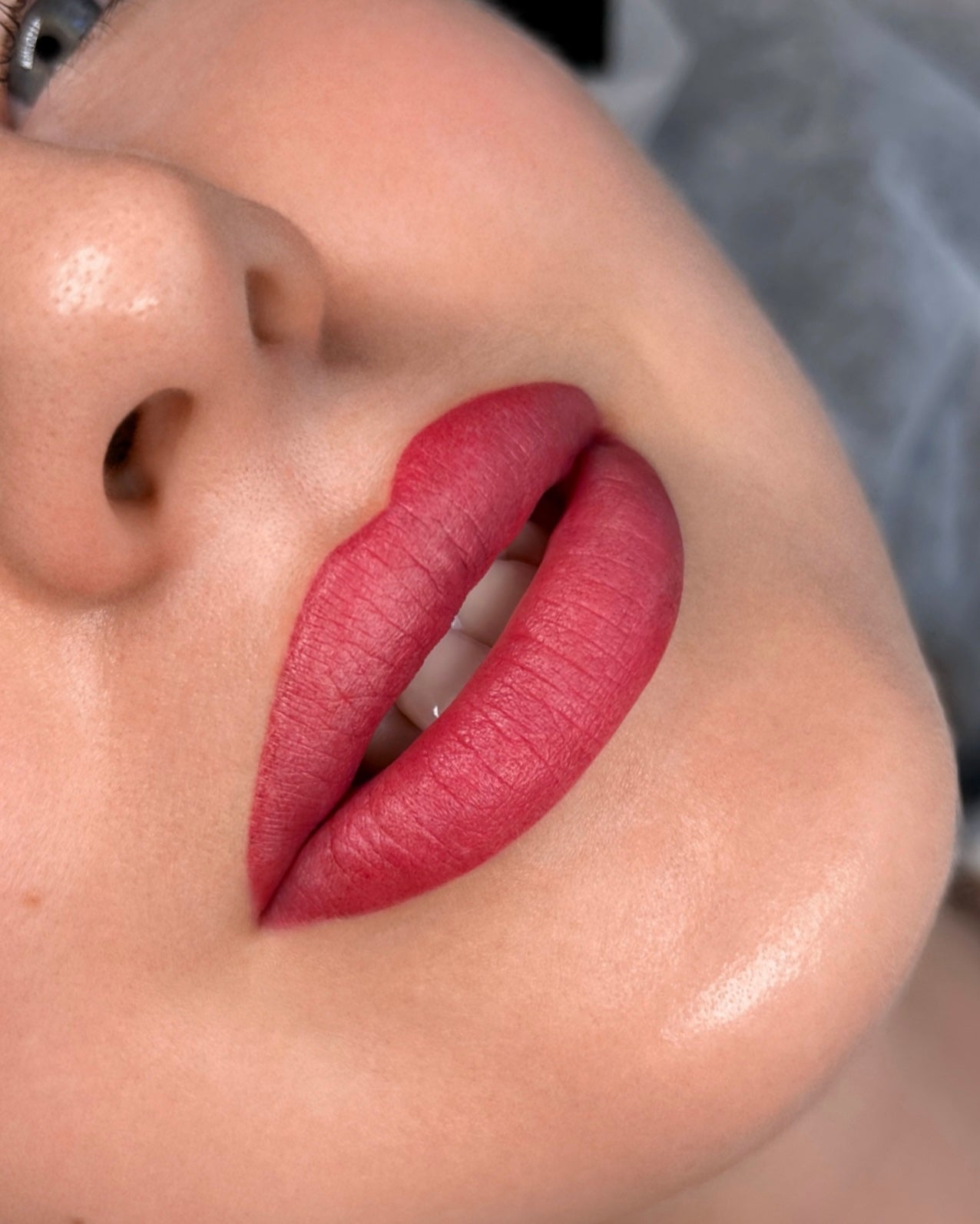 Permanent Lip Blush